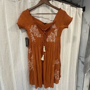 NWT Shyanne Western Rust Floral Embroidered Dress Size XL